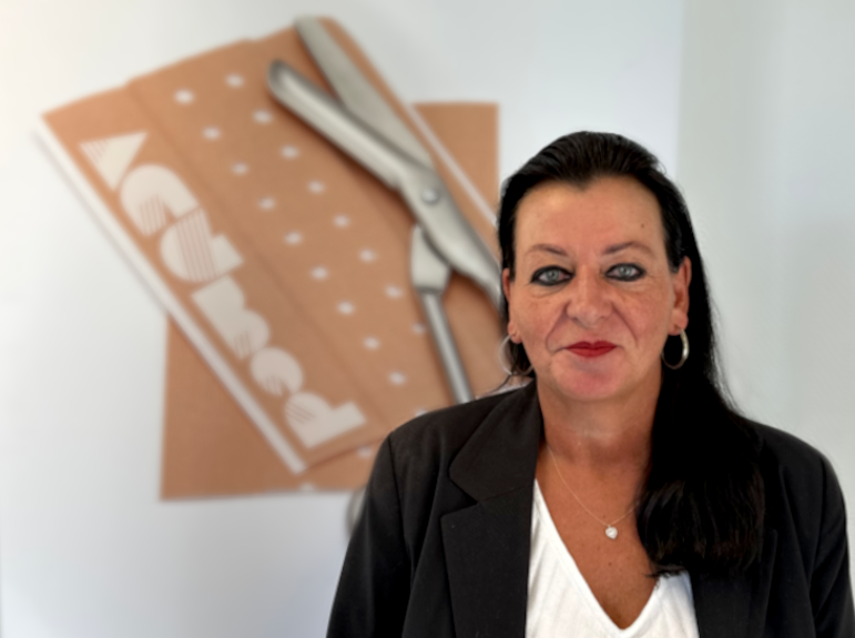 Porträt von Nicole Schmidt, Warehouse Team bei ACUmed